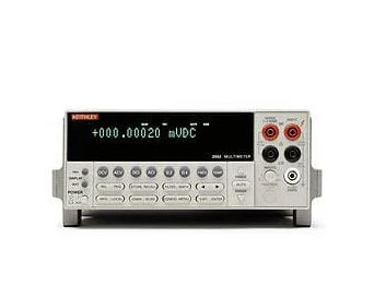 Keithley 2002 系列：配有掃描功能的 8½ 位萬(wàn)用表